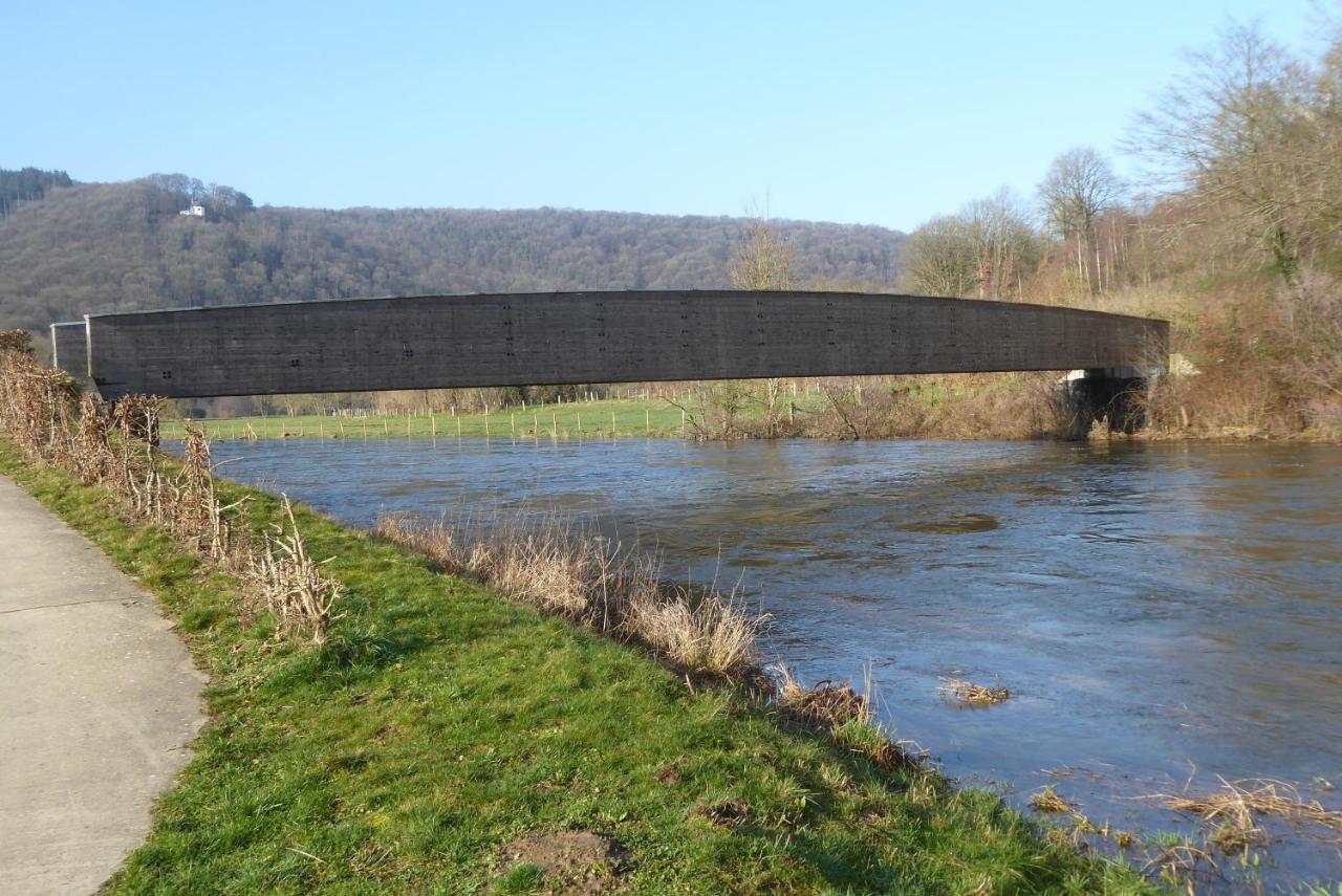Gite Superequipe En Ardenne Belge Rendeux Exterior photo